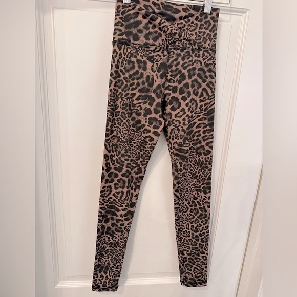 Strut this hazel legging NEW - Picture 2 of 10